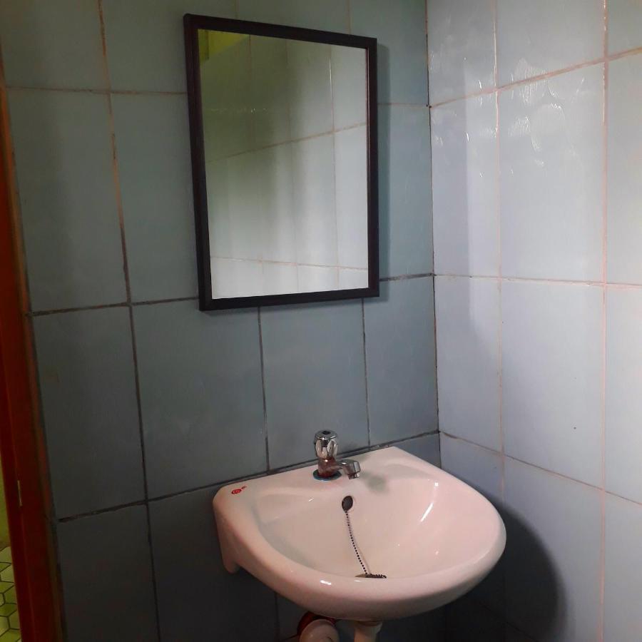 Archie'S Budget Room Rental ซาน วิเซนเต ภายนอก รูปภาพ